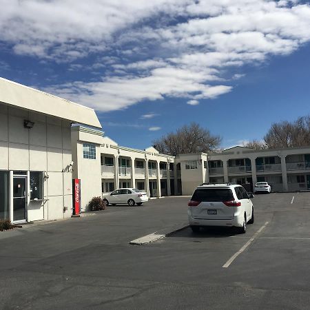 Howard Johnson By Wyndham Colorado Springs Eksteriør billede