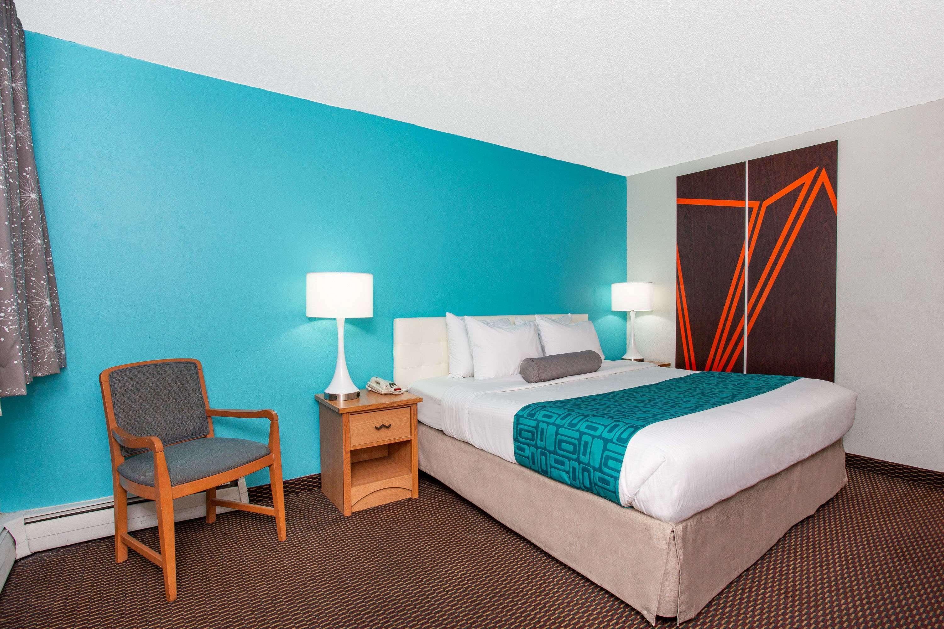 Howard Johnson By Wyndham Colorado Springs Eksteriør billede